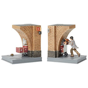 Enesco Wizarding World of Harry Potter Platform 9 3/4 Bookends Statue